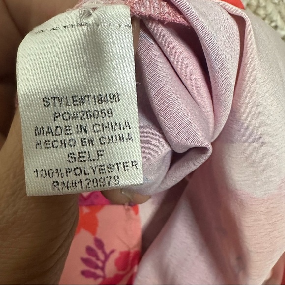 Entro Pink Ruffled Cap Sleeve Blouse size L - Picture 6 of 10